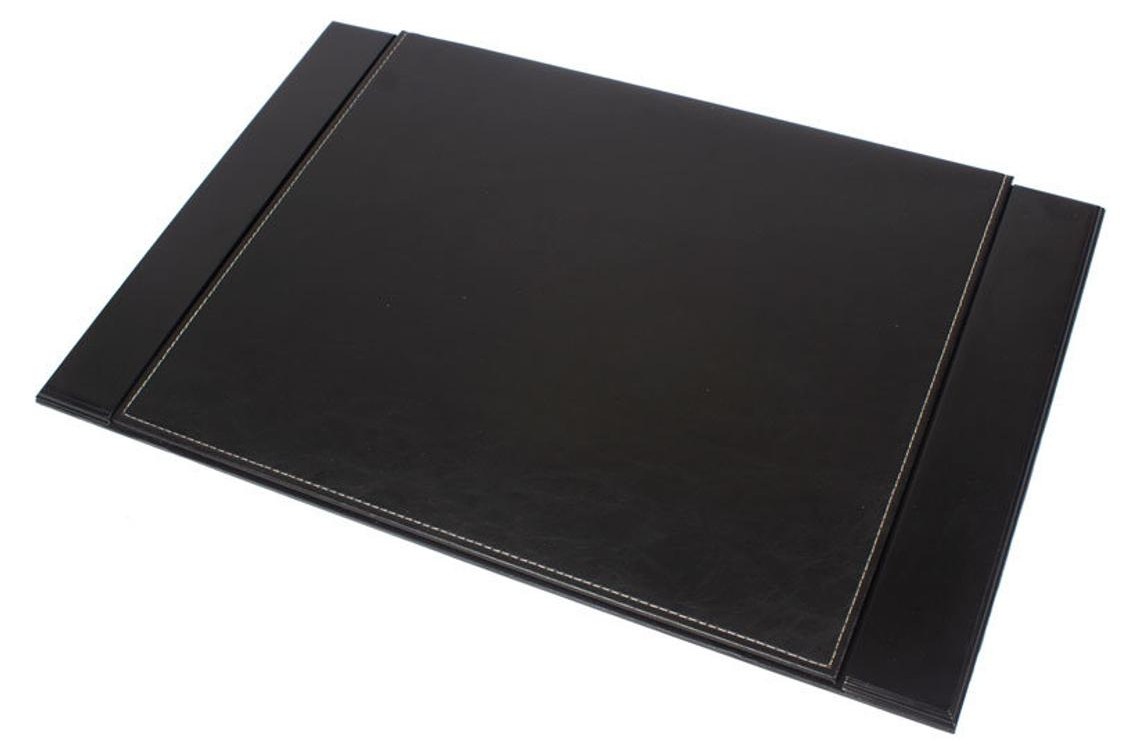 黒革のテーブルマット木製